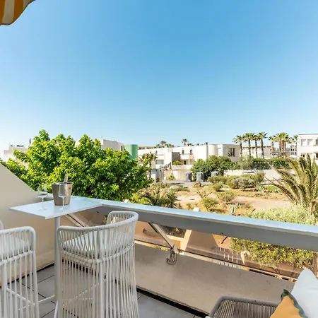 Mango Heliopolis - - Terrace - Climatisation - Parking - Village Naturiste דירה